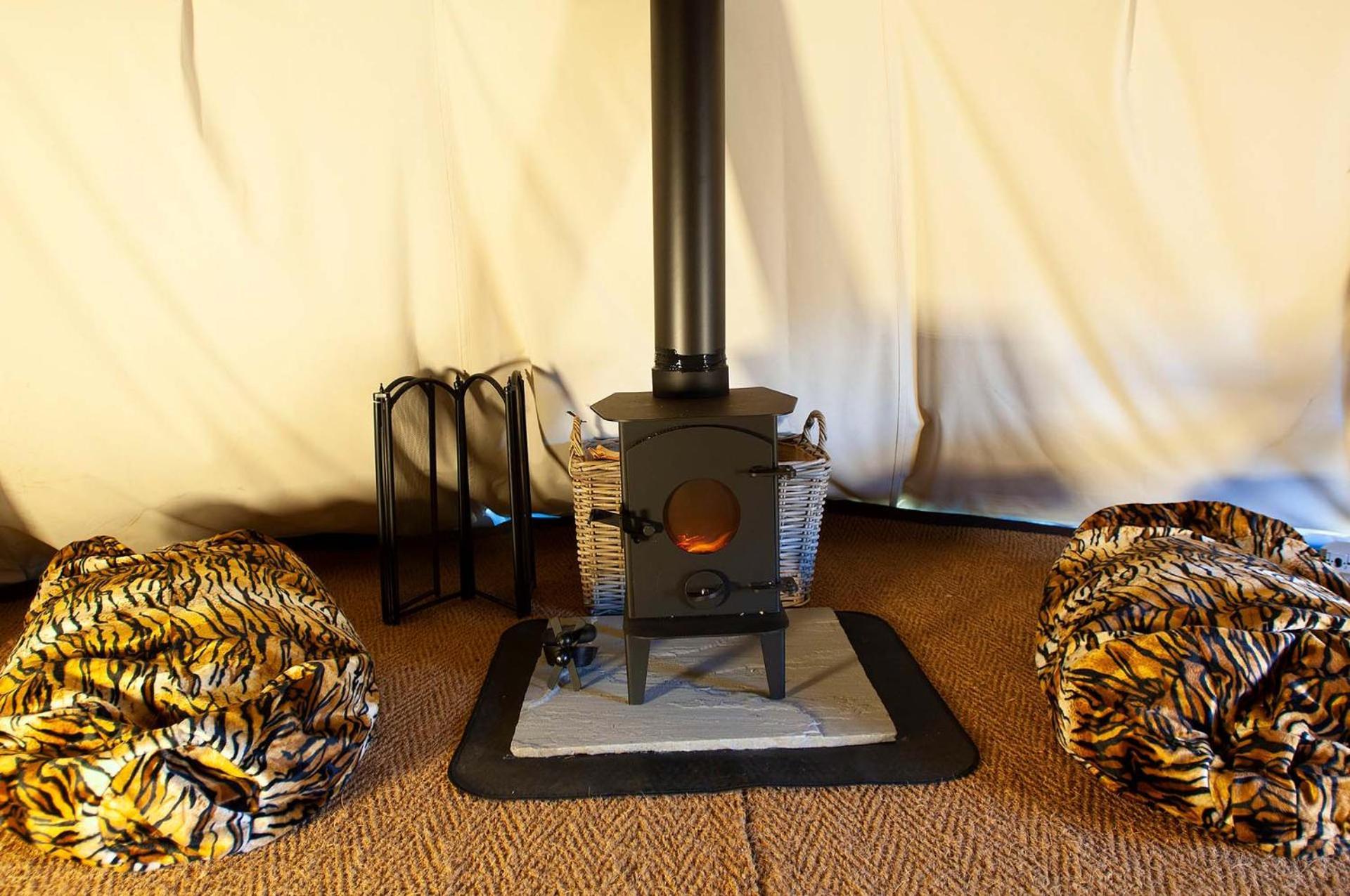 Thirkleby Burtree House & Retreats Tipi With Secluded Hot Tub酒店 外观 照片
